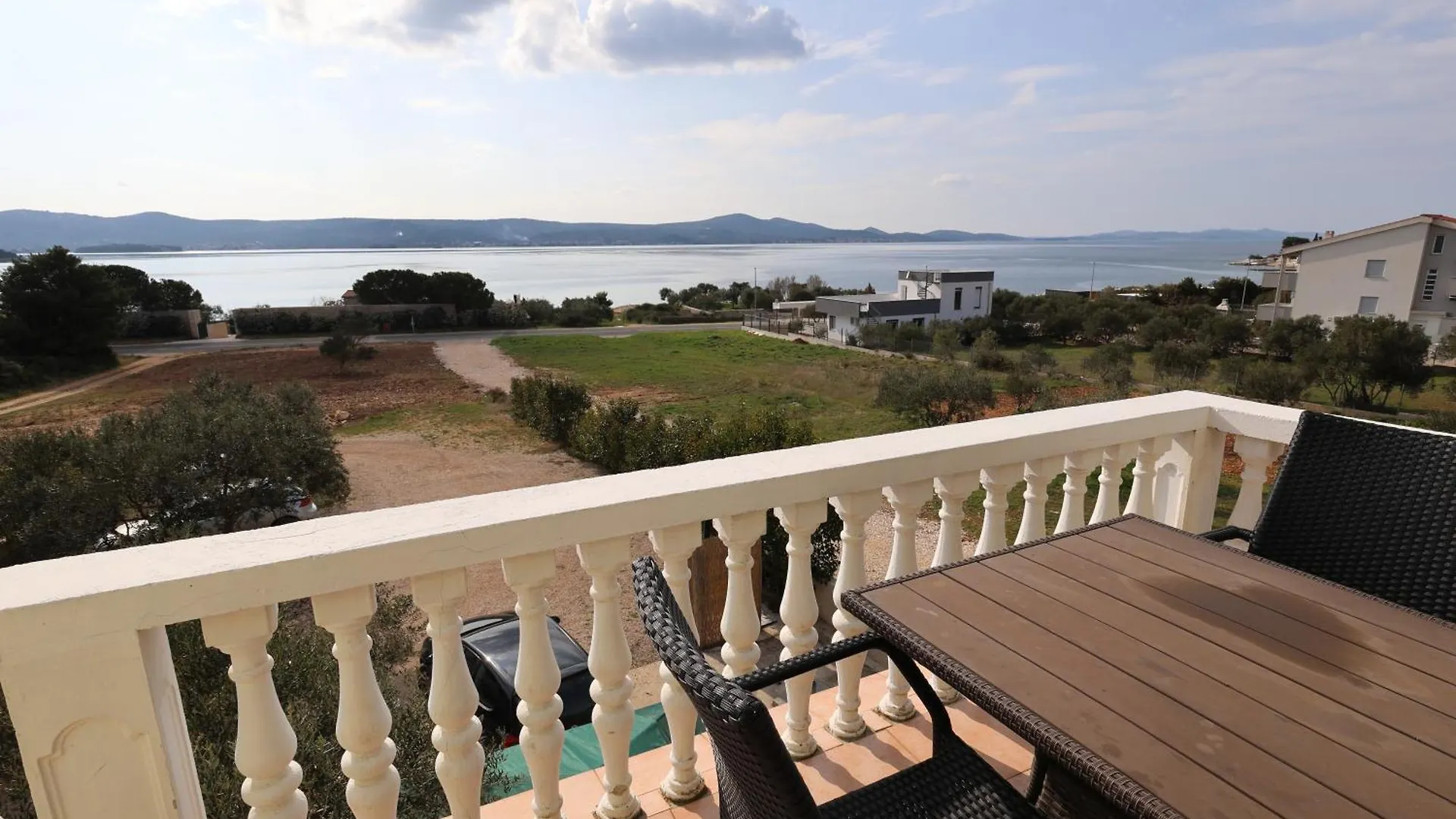 סבטי פטר Apartments Marin Next To The Beach